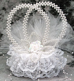 Rings Of Pearl Cake Topper, D987, 7" high