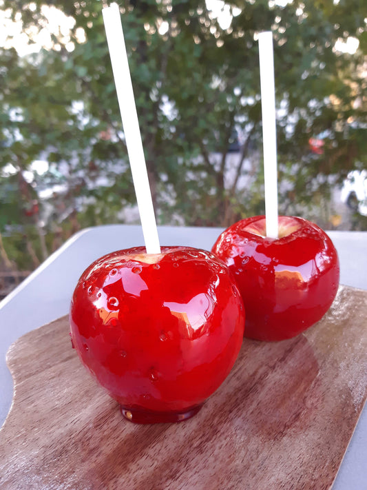 Oasis Supply Red Candy Apple Coating Mix, Cherry Flavor, Just Add Water, 12 Oz - Makes 15 Apples