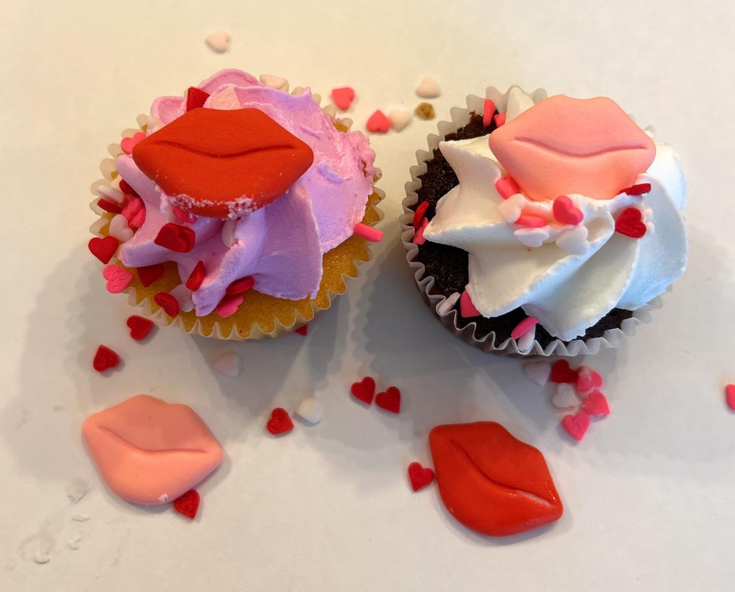 Edible Valentines Cake Decorations (Red & Pink Lips) - Royal Sugar Icing Decorations - Valentine's Sprinkles for Baking