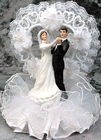 Royal Splendor Cake Topper, D976, 9 1/2" high