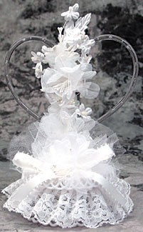 Anniversary / Wedding Cake Topper - E850- Glass Look Heart Topper